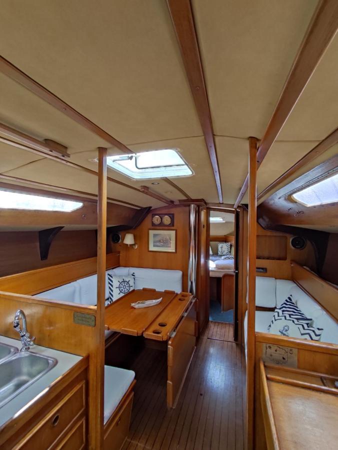 Dormire In Barca A Vela Maratea Buitenkant foto
