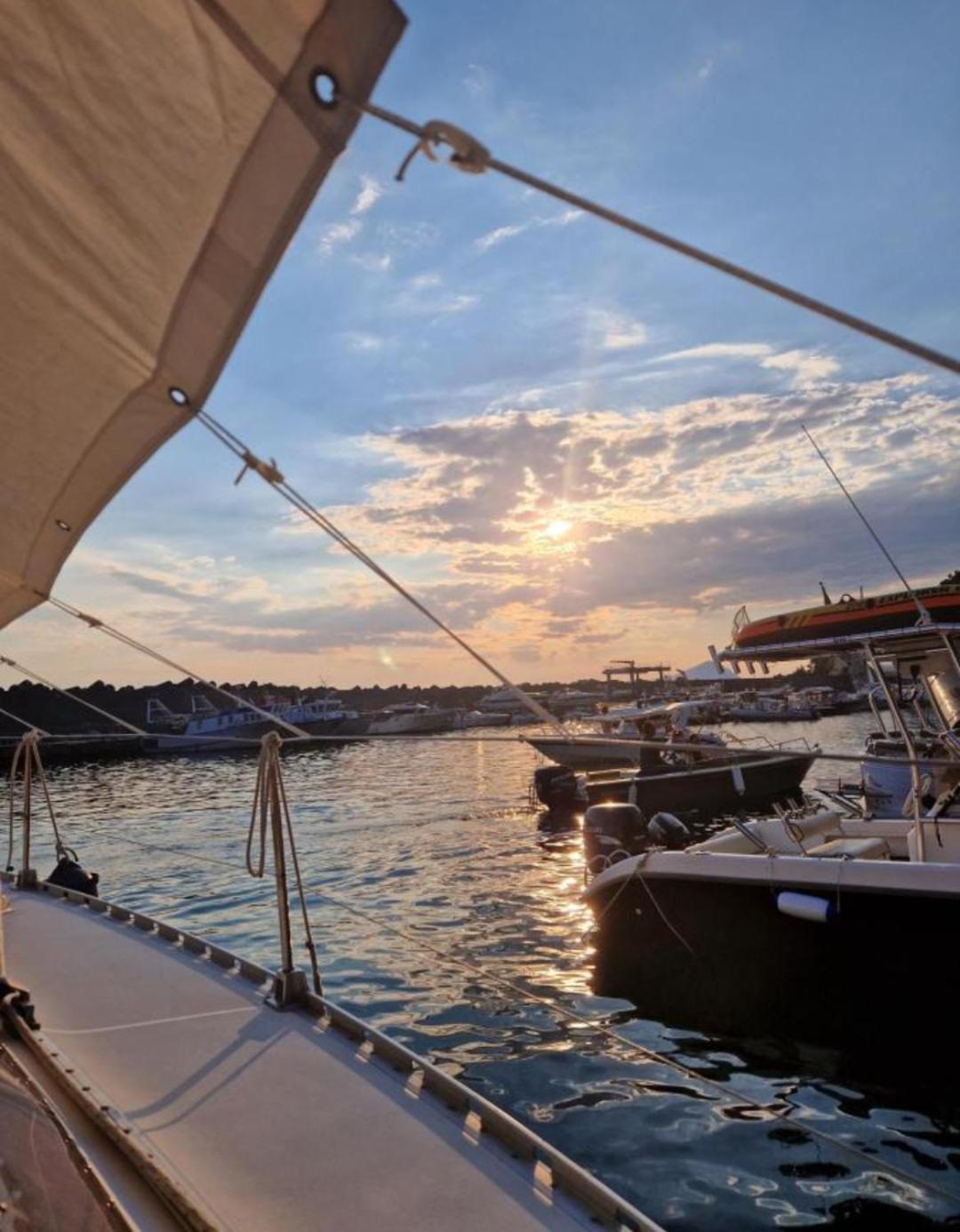 Dormire In Barca A Vela Maratea Buitenkant foto